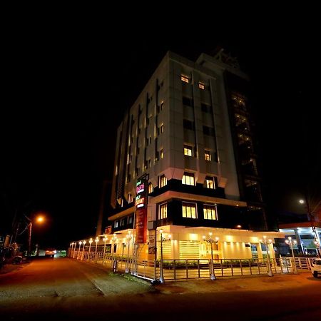 Muvattupuzha Hotel Kabani International מראה חיצוני תמונה