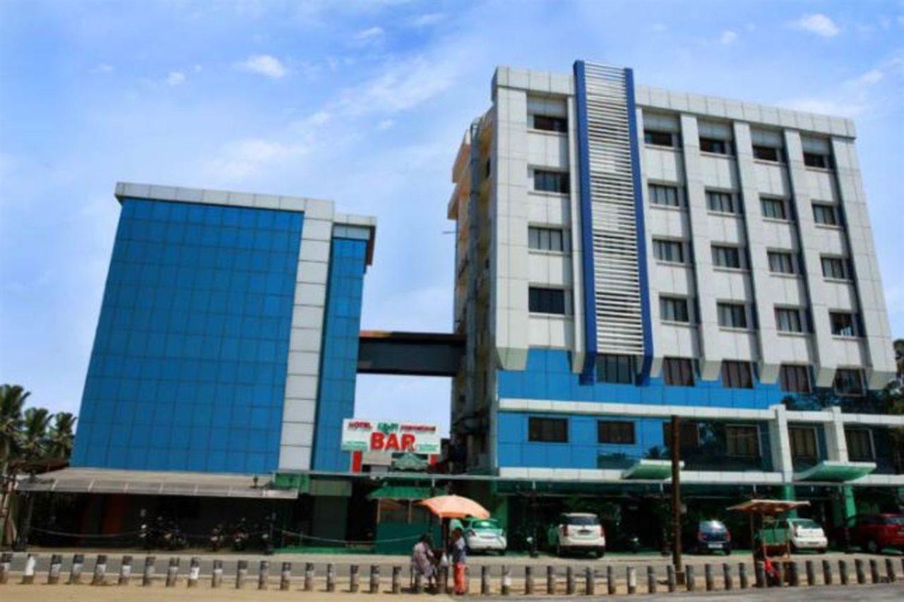 Muvattupuzha Hotel Kabani International מראה חיצוני תמונה