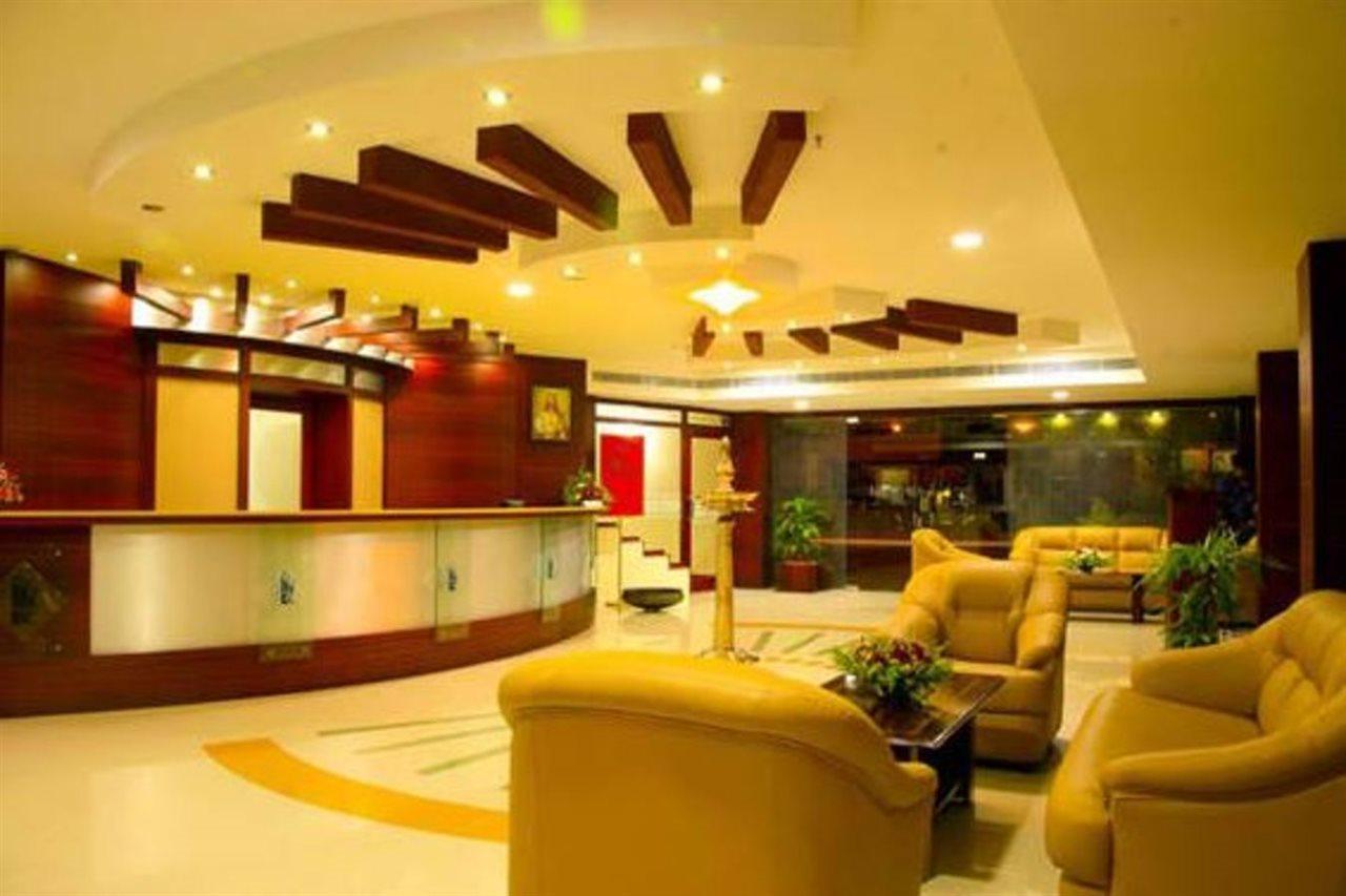 Muvattupuzha Hotel Kabani International מראה חיצוני תמונה