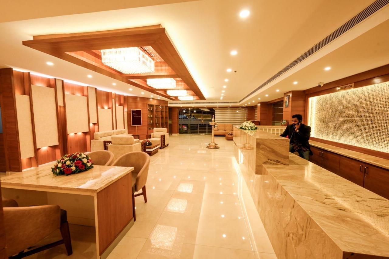 Muvattupuzha Hotel Kabani International מראה חיצוני תמונה