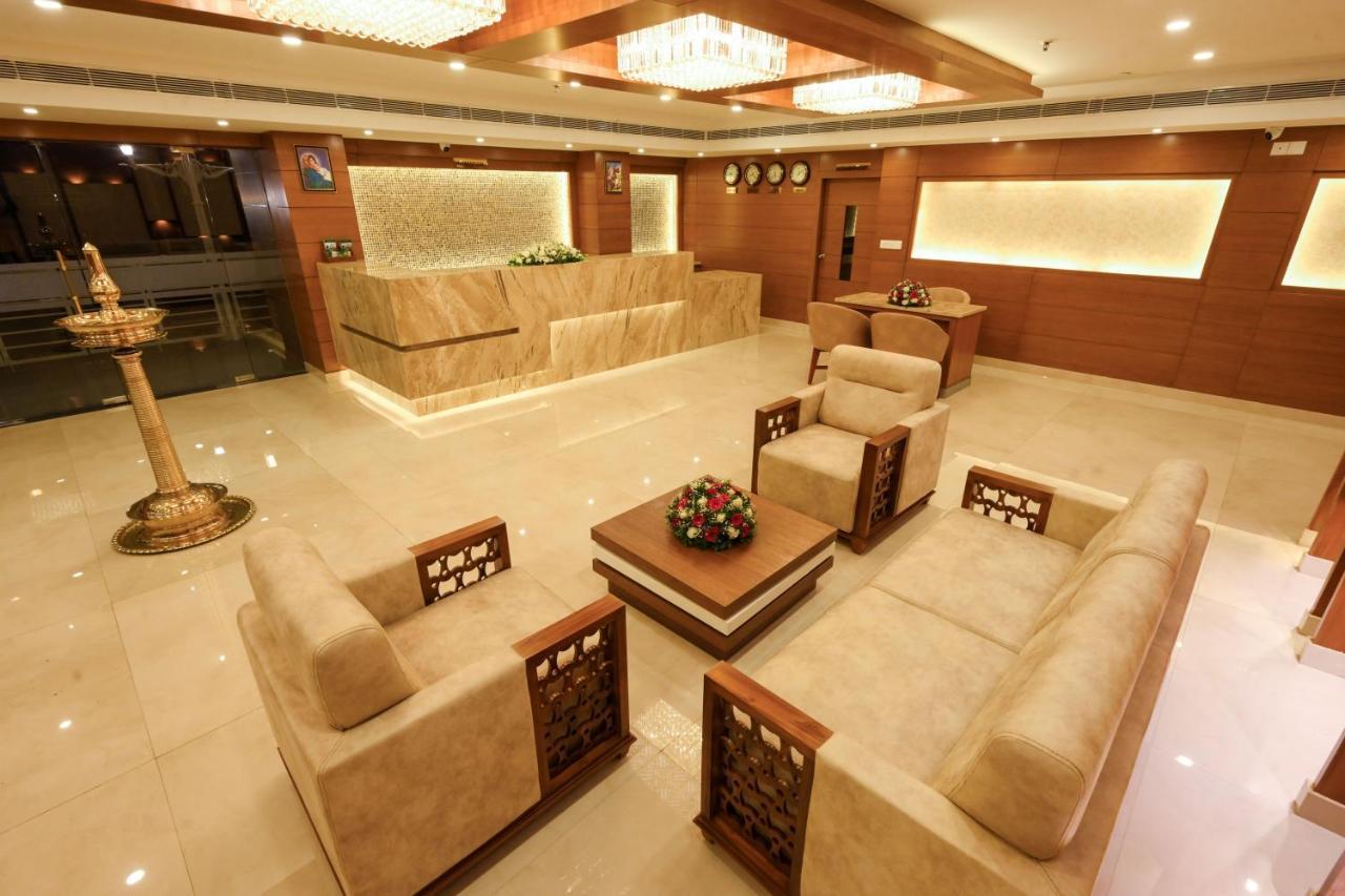 Muvattupuzha Hotel Kabani International מראה חיצוני תמונה